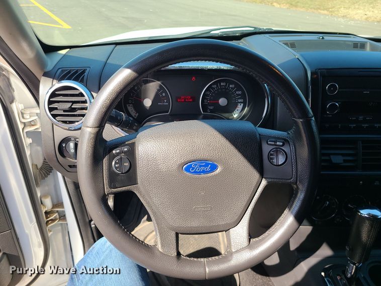 image for item DS7346 2009 Ford Explorer  SUV