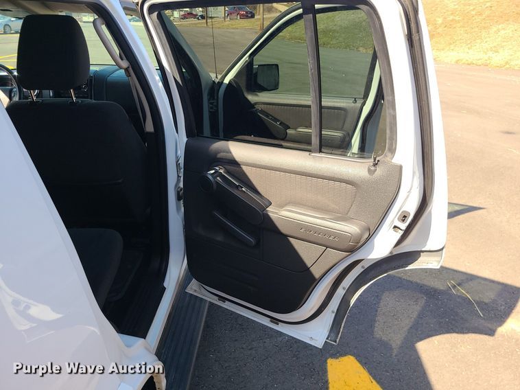 image for item DS7346 2009 Ford Explorer  SUV