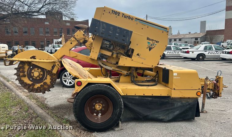 image for item EG0190 1997 Vermeer SC1102 stump grinder