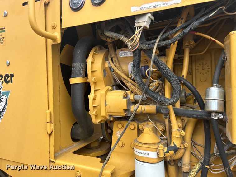 image for item EG0190 1997 Vermeer SC1102 stump grinder