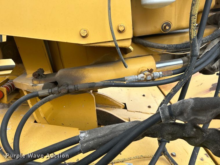 image for item EG0190 1997 Vermeer SC1102 stump grinder