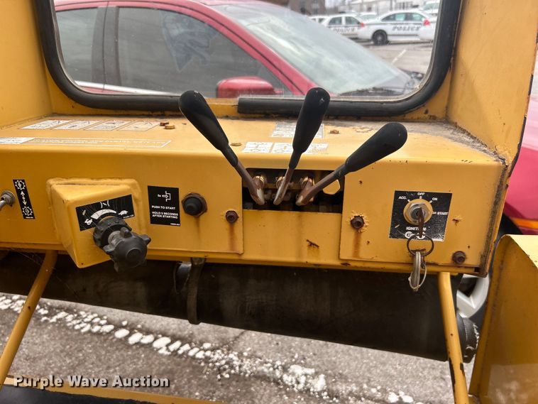 image for item EG0190 1997 Vermeer SC1102 stump grinder