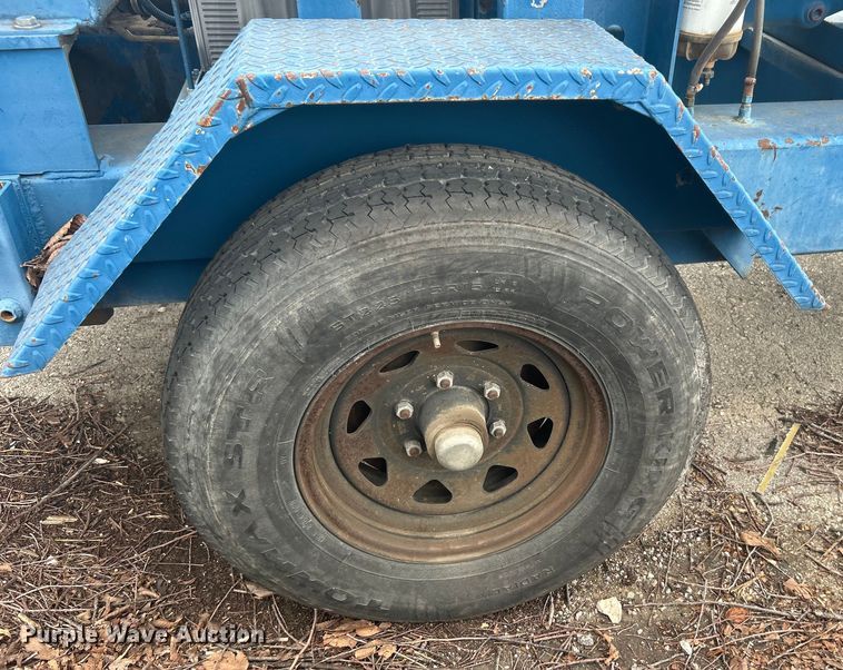 image for item EG0194 2007 Thompson Pump pump