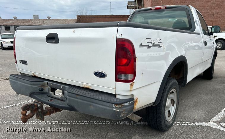 image for item EG0198 2002 Ford F150 pickup truck