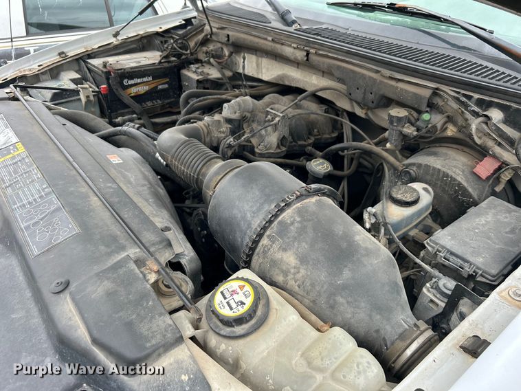 image for item EG0198 2002 Ford F150 pickup truck