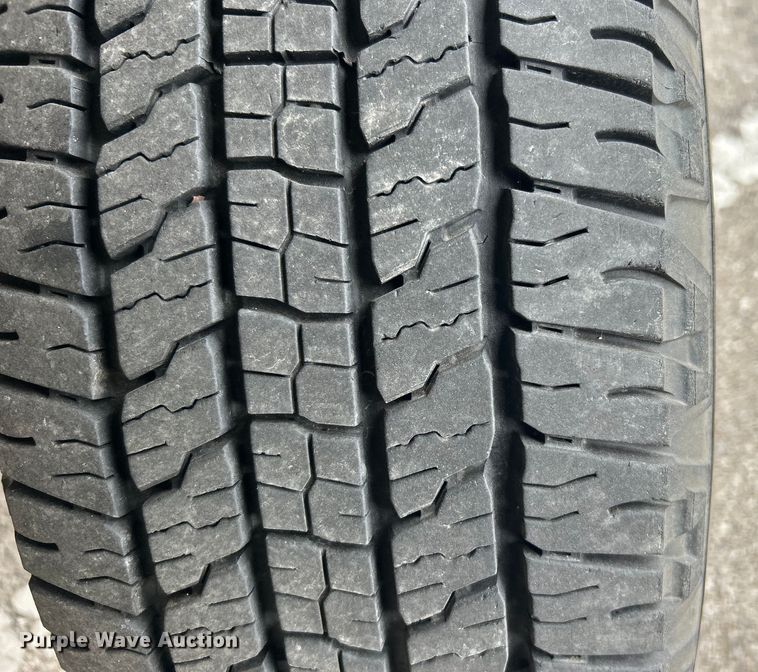 image for item EG0198 2002 Ford F150 pickup truck