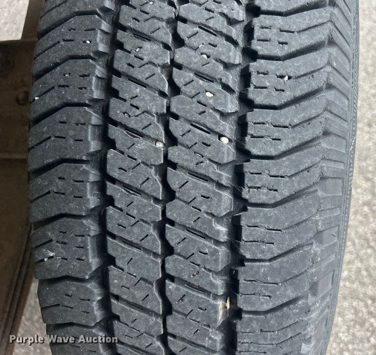 image for item EG0198 2002 Ford F150 pickup truck