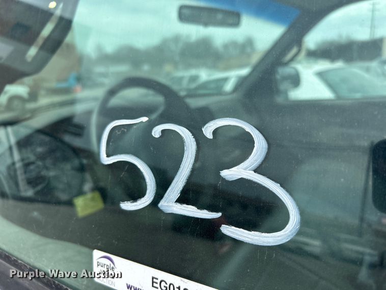 image for item EG0198 2002 Ford F150 pickup truck