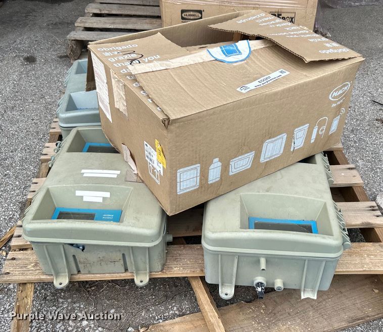 image for item EG0207 (5) HACH CL17 chlorine analyzers