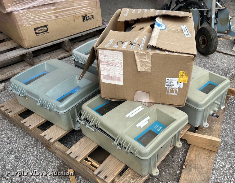 image for item EG0207 (5) HACH CL17 chlorine analyzers