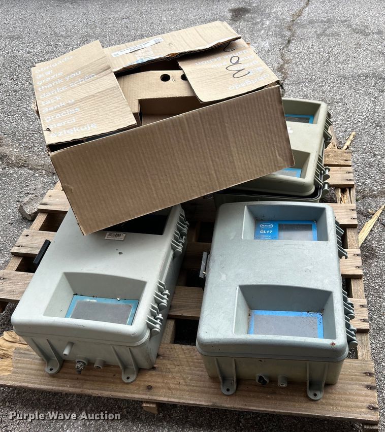 image for item EG0207 (5) HACH CL17 chlorine analyzers