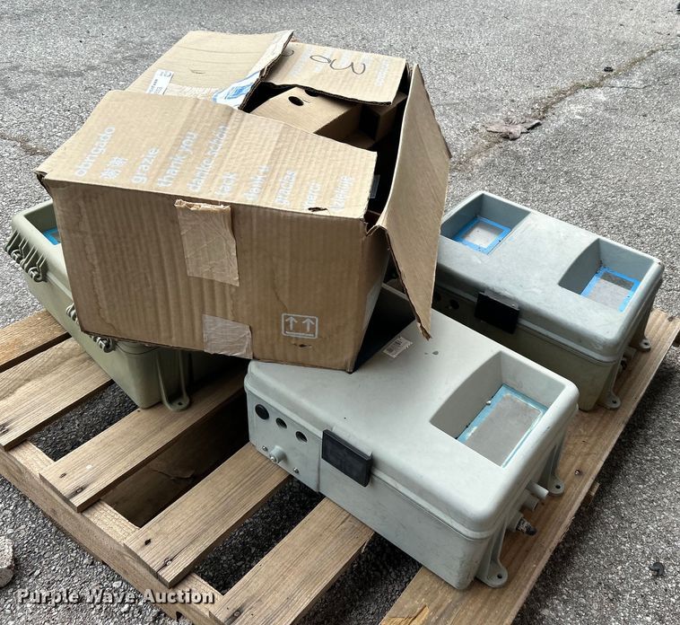 image for item EG0207 (5) HACH CL17 chlorine analyzers