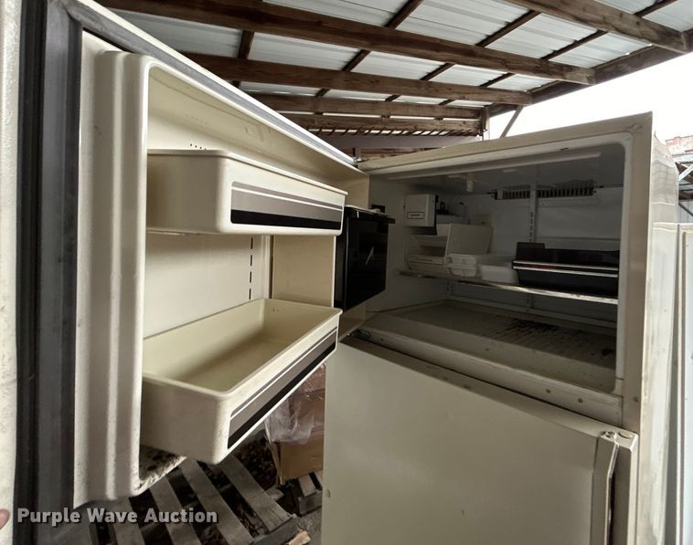 image for item EG0209 (4) refrigerators