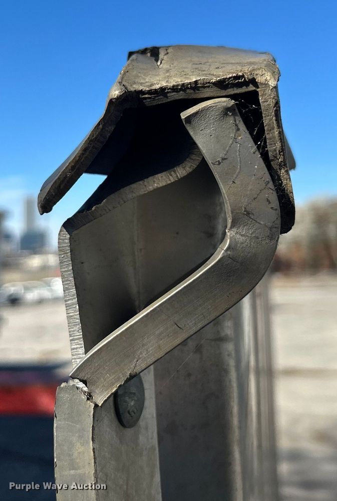 image for item EG0233 (4) Speed Shore trench boxes 