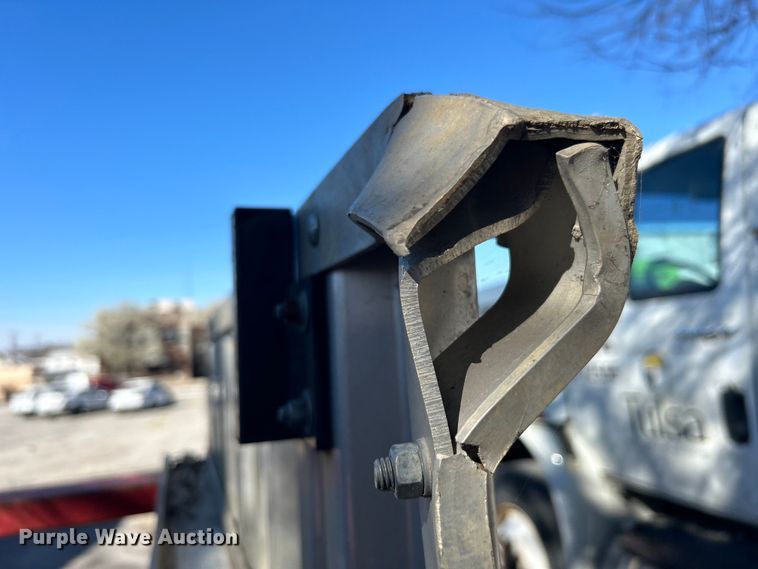 image for item EG0233 (4) Speed Shore trench boxes 