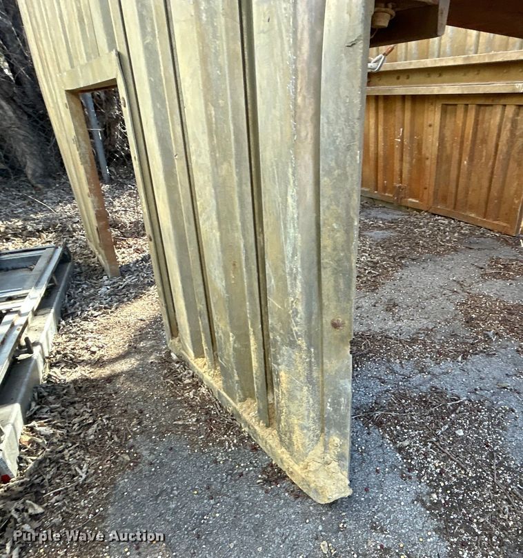 image for item EG0233 (4) Speed Shore trench boxes 