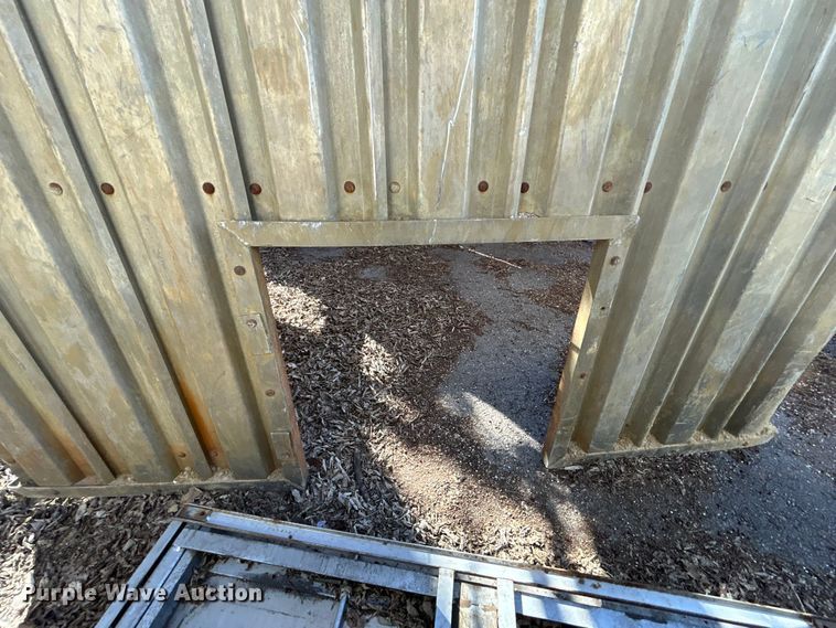 image for item EG0233 (4) Speed Shore trench boxes 