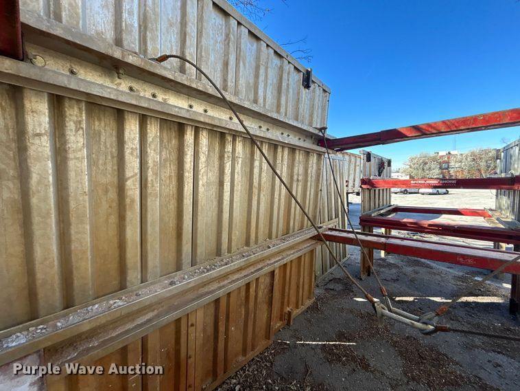 image for item EG0233 (4) Speed Shore trench boxes 