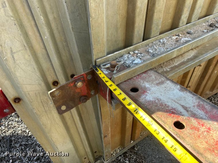 image for item EG0233 (4) Speed Shore trench boxes 