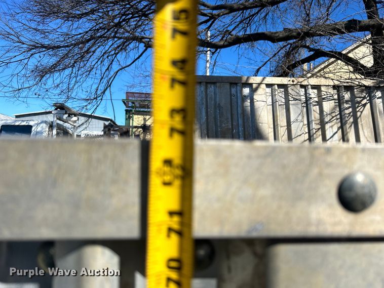 image for item EG0233 (4) Speed Shore trench boxes 