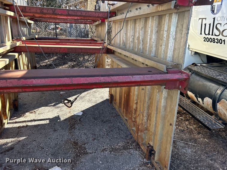 image for item EG0233 (4) Speed Shore trench boxes 