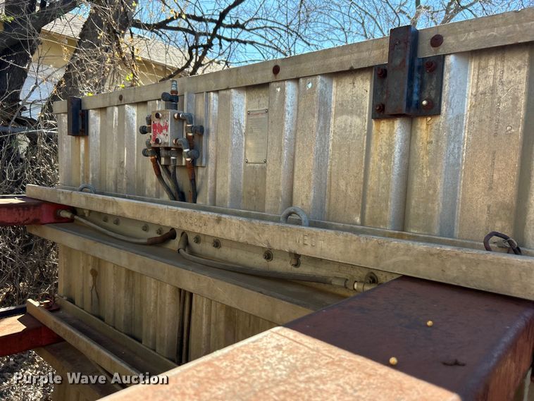 image for item EG0233 (4) Speed Shore trench boxes 