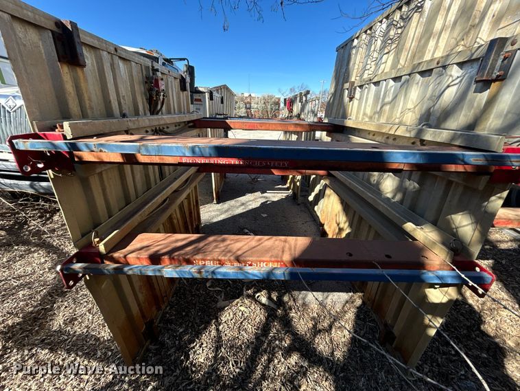 image for item EG0233 (4) Speed Shore trench boxes 