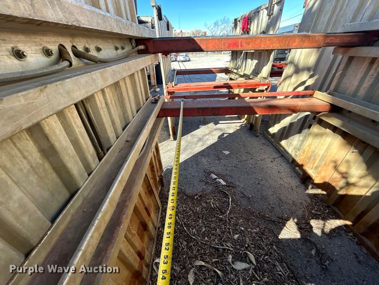 image for item EG0233 (4) Speed Shore trench boxes 