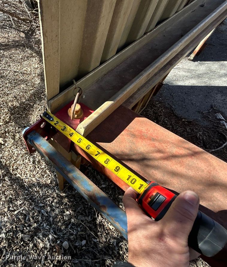 image for item EG0233 (4) Speed Shore trench boxes 