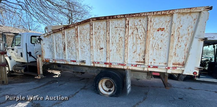 image for item EG0234 2008 International 4400 SBA dump truck