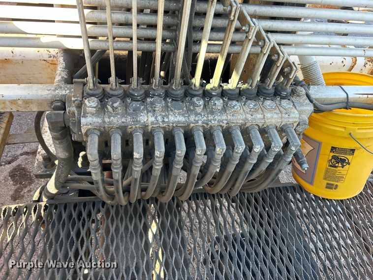 image for item EG0234 2008 International 4400 SBA dump truck