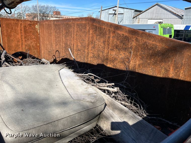 image for item EG0234 2008 International 4400 SBA dump truck