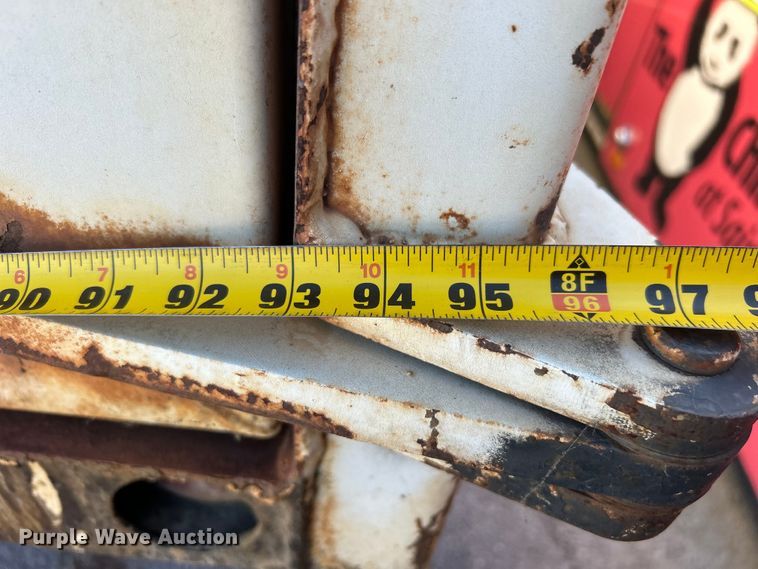 image for item EG0234 2008 International 4400 SBA dump truck