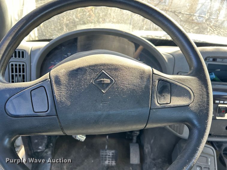 image for item EG0234 2008 International 4400 SBA dump truck