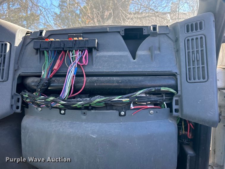 image for item EG0234 2008 International 4400 SBA dump truck