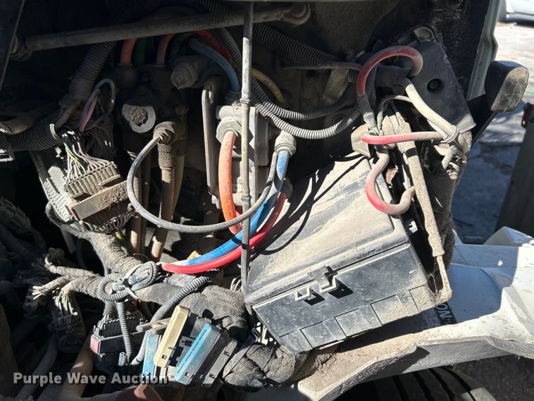 image for item EG0234 2008 International 4400 SBA dump truck