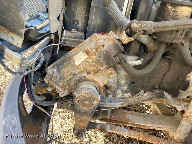 image for item EG0234 2008 International 4400 SBA dump truck