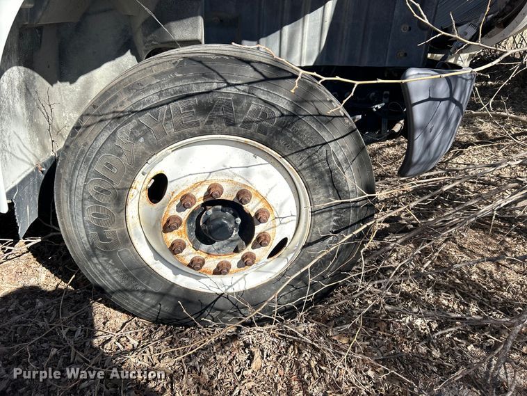 image for item EG0234 2008 International 4400 SBA dump truck