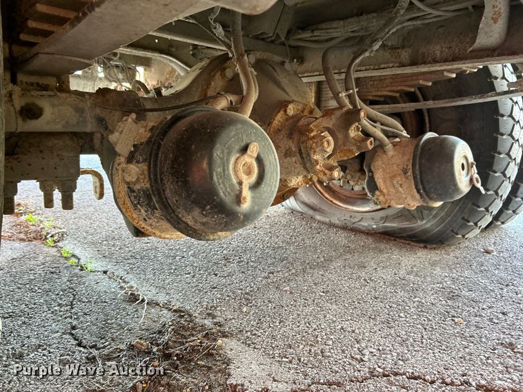 image for item EG0234 2008 International 4400 SBA dump truck