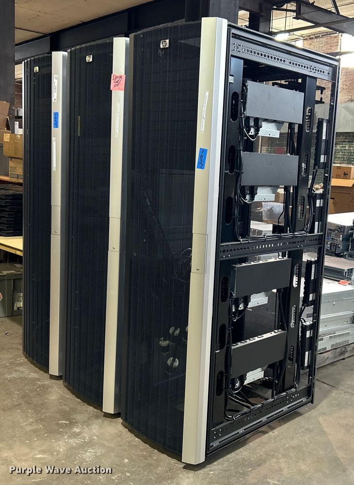 (3) HP server racks in Tulsa, OK | Item EG0272 sold | Purple Wave