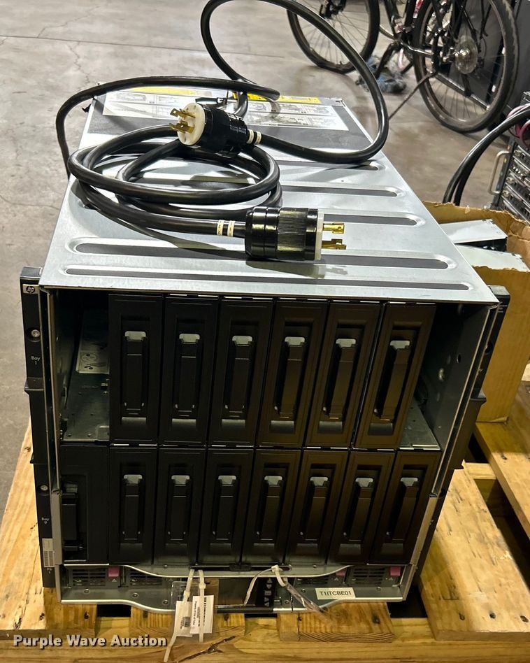 image for item EG0280 (4) HP Bladesystem C7000 enclosure