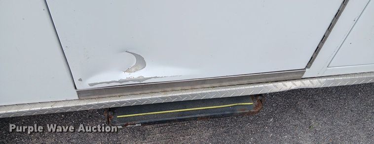 image for item EH3843 2009 Ford E450 ambulance