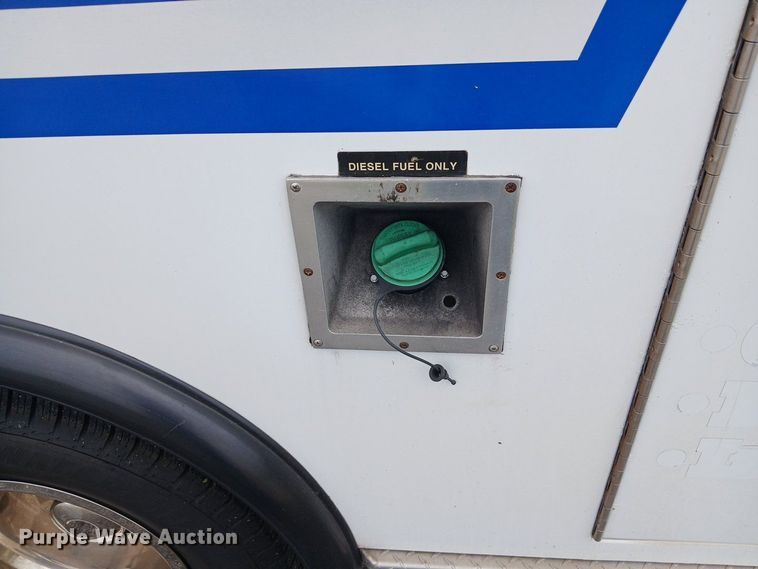 image for item EH3843 2009 Ford E450 ambulance