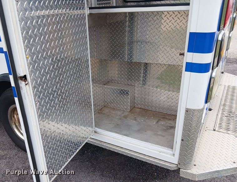 image for item EH3843 2009 Ford E450 ambulance
