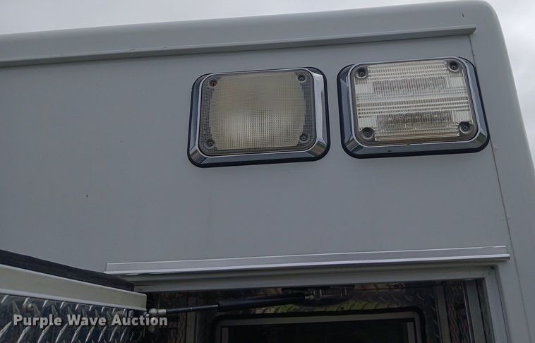 image for item EH3843 2009 Ford E450 ambulance