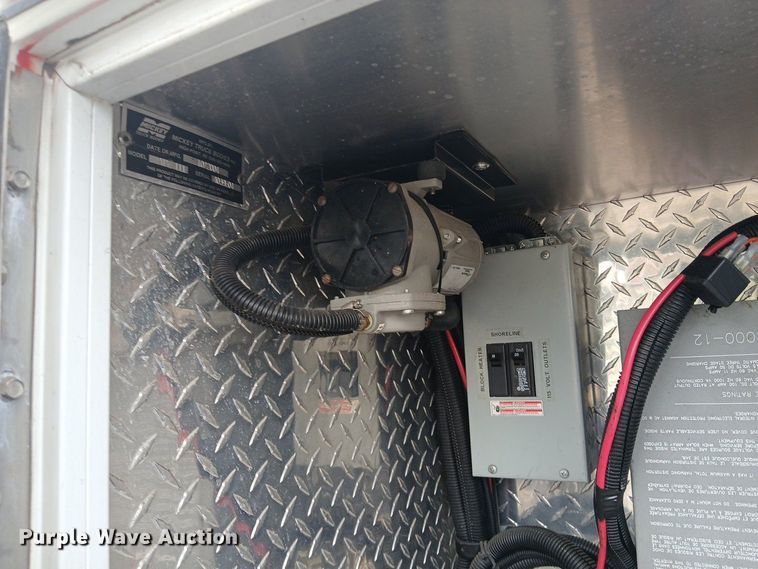 image for item EH3843 2009 Ford E450 ambulance