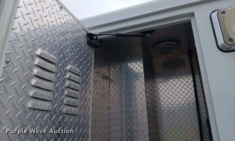 image for item EH3843 2009 Ford E450 ambulance