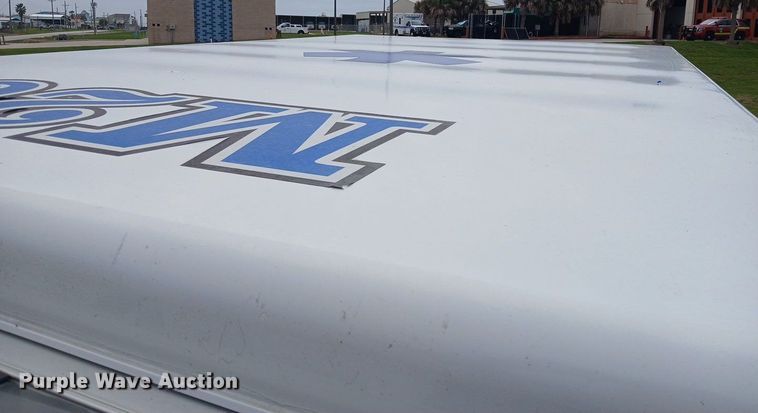 image for item EH3843 2009 Ford E450 ambulance