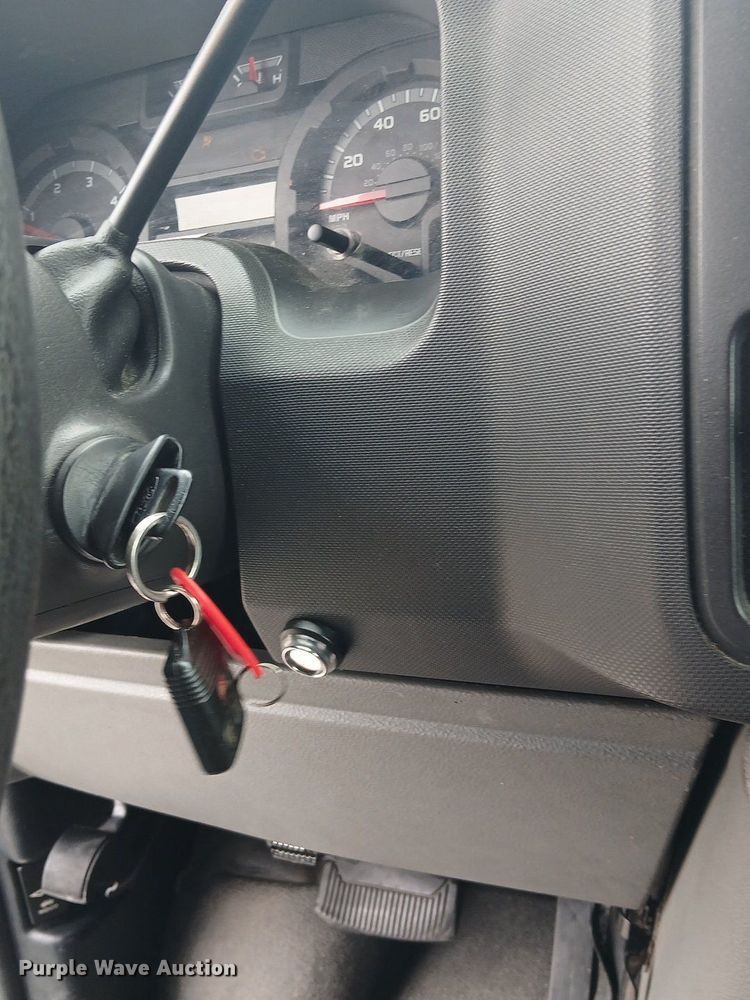 image for item EH3843 2009 Ford E450 ambulance