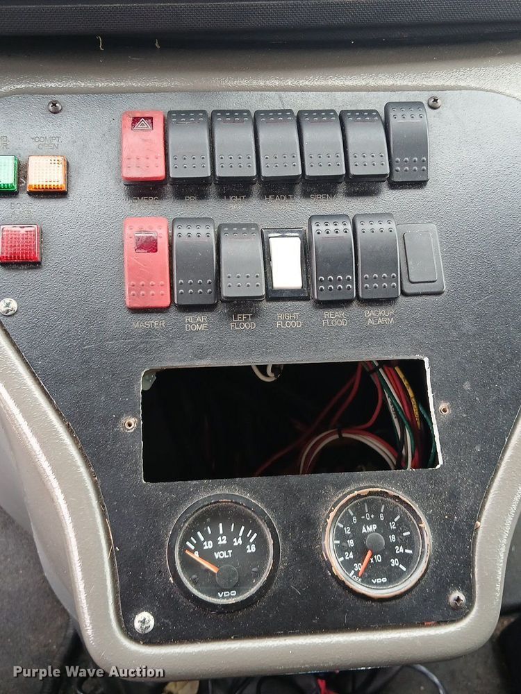 image for item EH3843 2009 Ford E450 ambulance